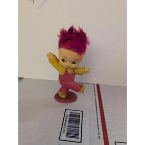 Vintage 1970 Wallace Berrie Berries Figurine Pink Hair Girl Kewpie Mcm T8#300